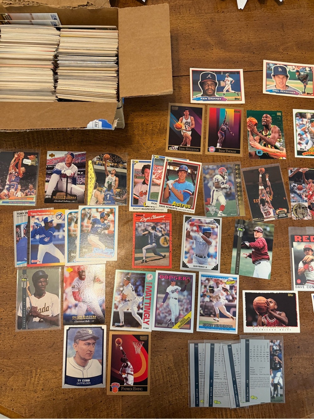 Vintage Sports Card Lot - 300+ cards 80’s & 90’s NFL NBA BASEBALL